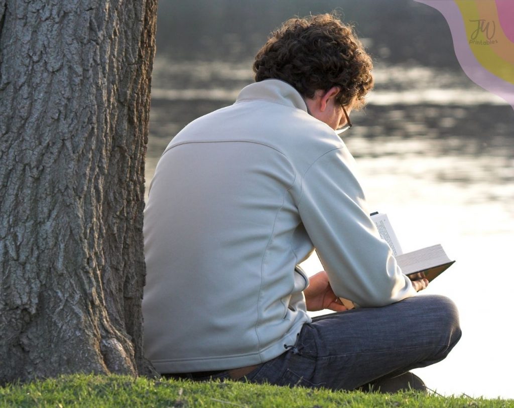 The Surprising Perks of Indulging in Personal Study in the Great Outdoors